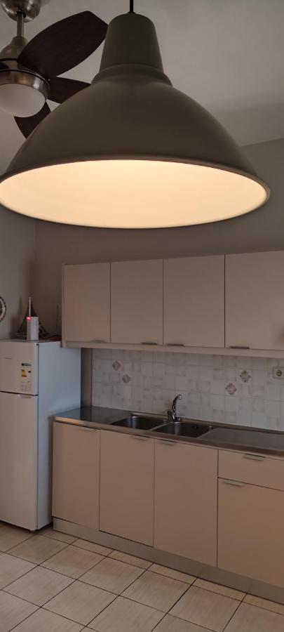 Niki Apartments Makrýgialos Esterno foto